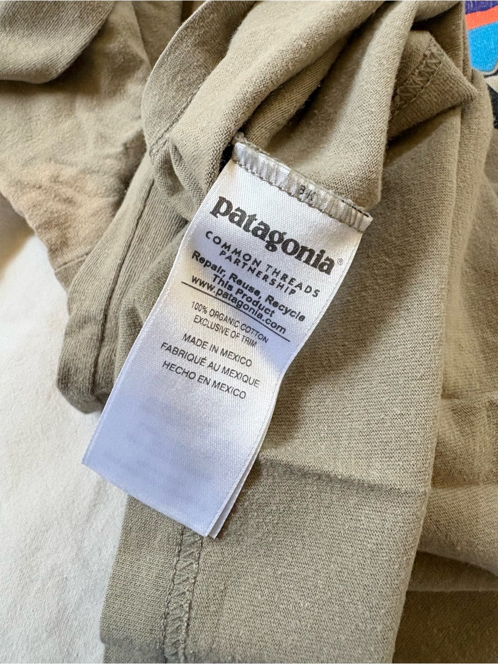 Patagonia Longsleeve P-6 Logo Shirt size L - Picture 8 of 8